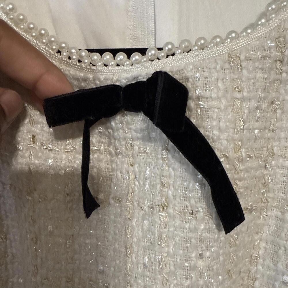 Crystal Doll Cream Boucle Sheath Dress with Gold Inlay and Pearl Collar - MED - Picture 4 of 11